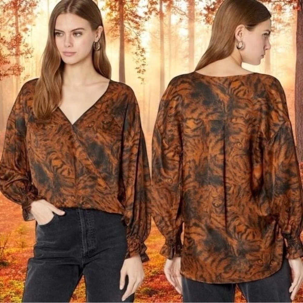 NEW All Saints Penny Grizedale Cat Print Silk Blend‎ Wrap Front Blouse Grunge 6